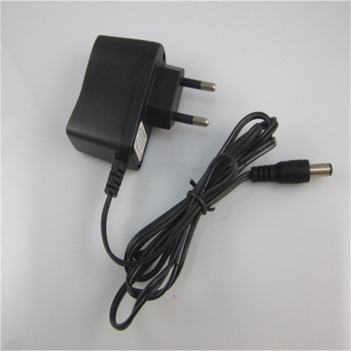 Chargeur 110v 220v 8.4v 10v 500mah 0.5a 5.5mm x 2.1mm pour batterie rechargable 9v detecteur DFPV1 ECLATS DESTOCKAGE