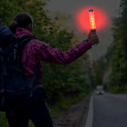 Baton lumineux 26cm torche Eclairage led lumiere rouge circulation route aeroport ECLATS DESTOCKAGE