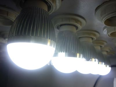 Ampoule e27 15 led 6w (40w 60w) spot eclairage 550lm blanc 110v 220v lumiere basse consommation 230v ECLATS DESTOCKAGE