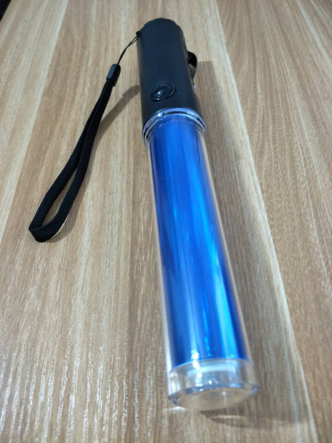 Baton lumineux 26cm torche Eclairage led lumiere bleu sncf circulation train aeroport ECLATS DESTOCKAGE