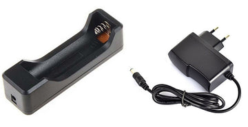 Boitier pour 1 Batterie rechargeable 18650 3.7v + chargeur 220v 4.2v dc 3.5mm - ECLATS DESTOCKAGE