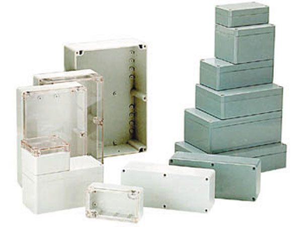 Coffret etanche en abs gris fonce couvercle transparent g378c 265 x 185 x 95mm ECLATS DESTOCKAGE