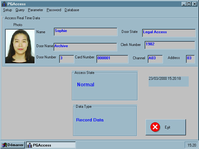 Logiciel controle horaire pointeuse lecteur carte magnetique lcmon badge proximite lcmop logiciels ECLATS DESTOCKAGE