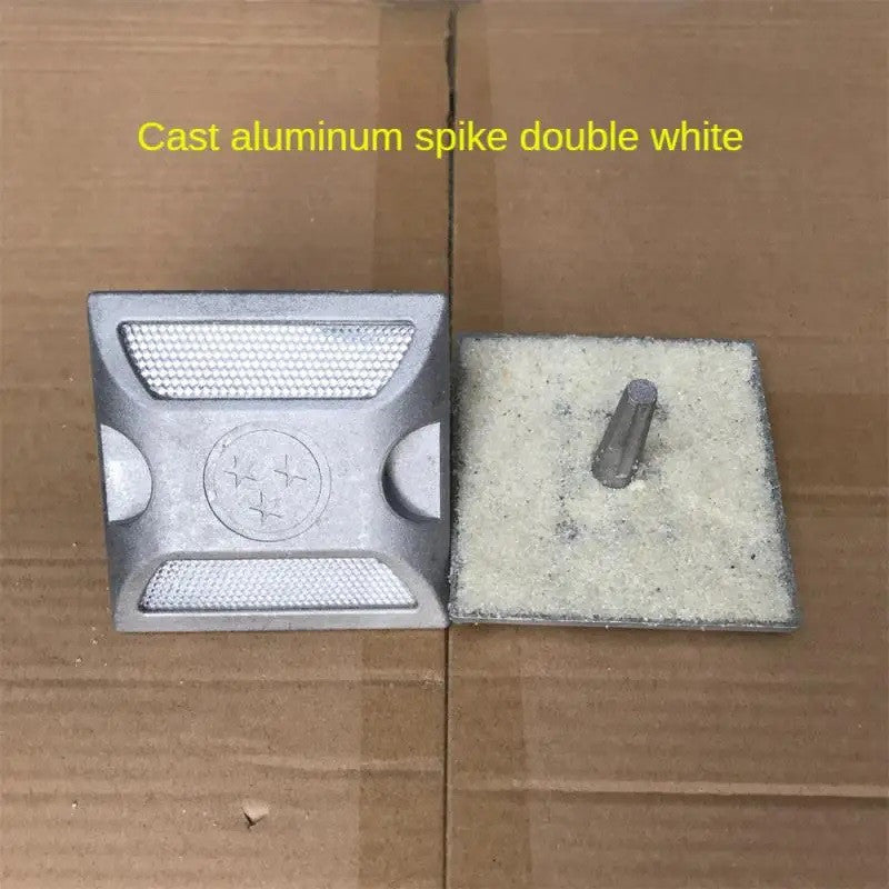 Plot routier aluminium Reflecteur blanc double ancrage rétro-réfléchissant securite routiere marquage ECLATS DESTOCKAGE