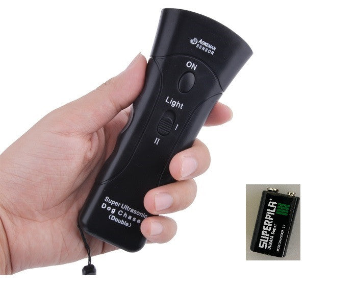 Repousse bi ultrason 20m mt-651 + pile chien mechant agressif laser 4 in 1 2 frequence ECLATS DESTOCKAGE