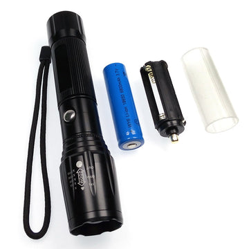 Torche led 10w zoom Cree xml T6 18650 + chargeur lumière 2000 lumen eclairage zoom ECLATS DESTOCKAGE